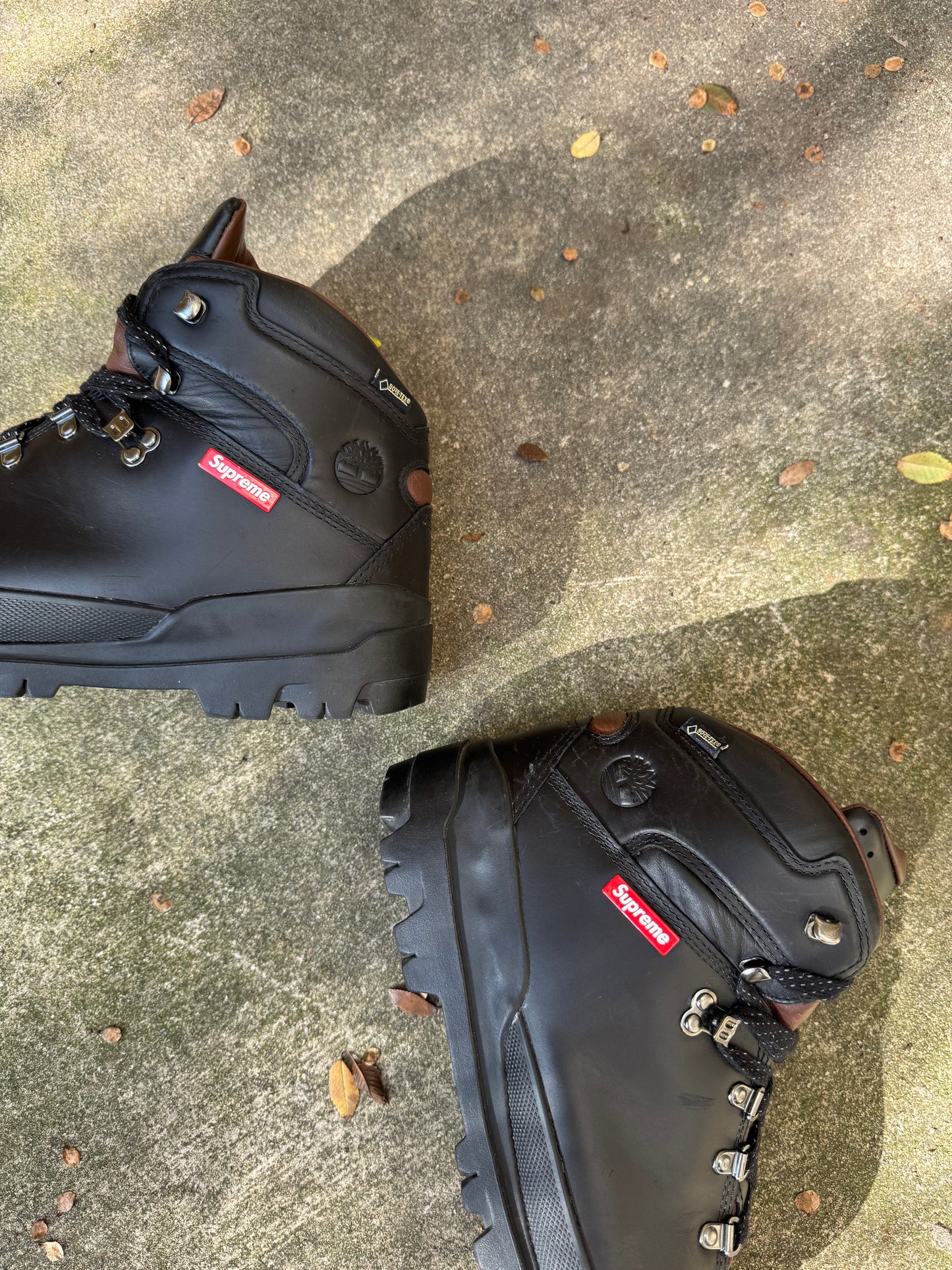 Supreme x Timberland World Hiker Boot