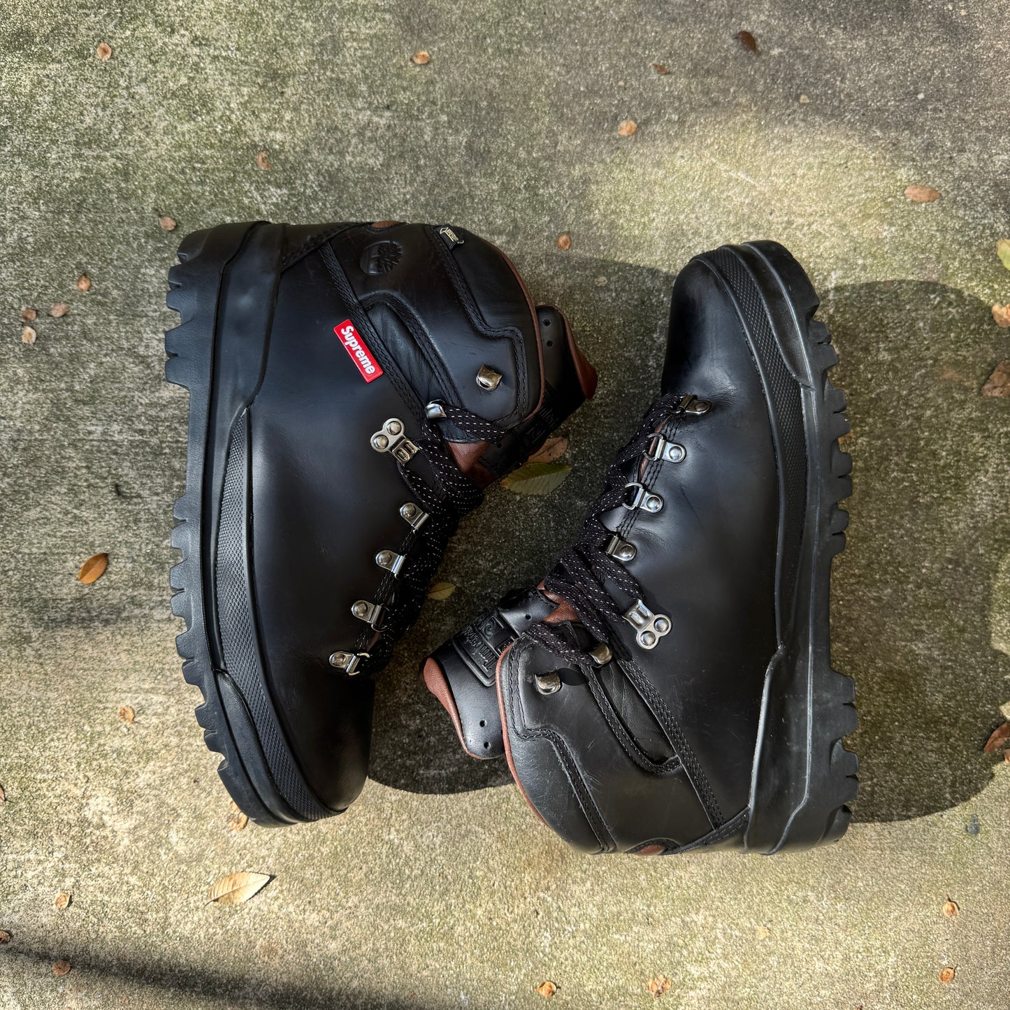 Supreme x Timberland World Hiker Boot
