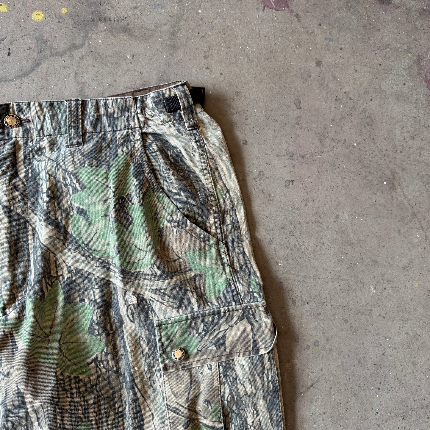 Vintage Winchester Real Tree Camo Cargo Pants